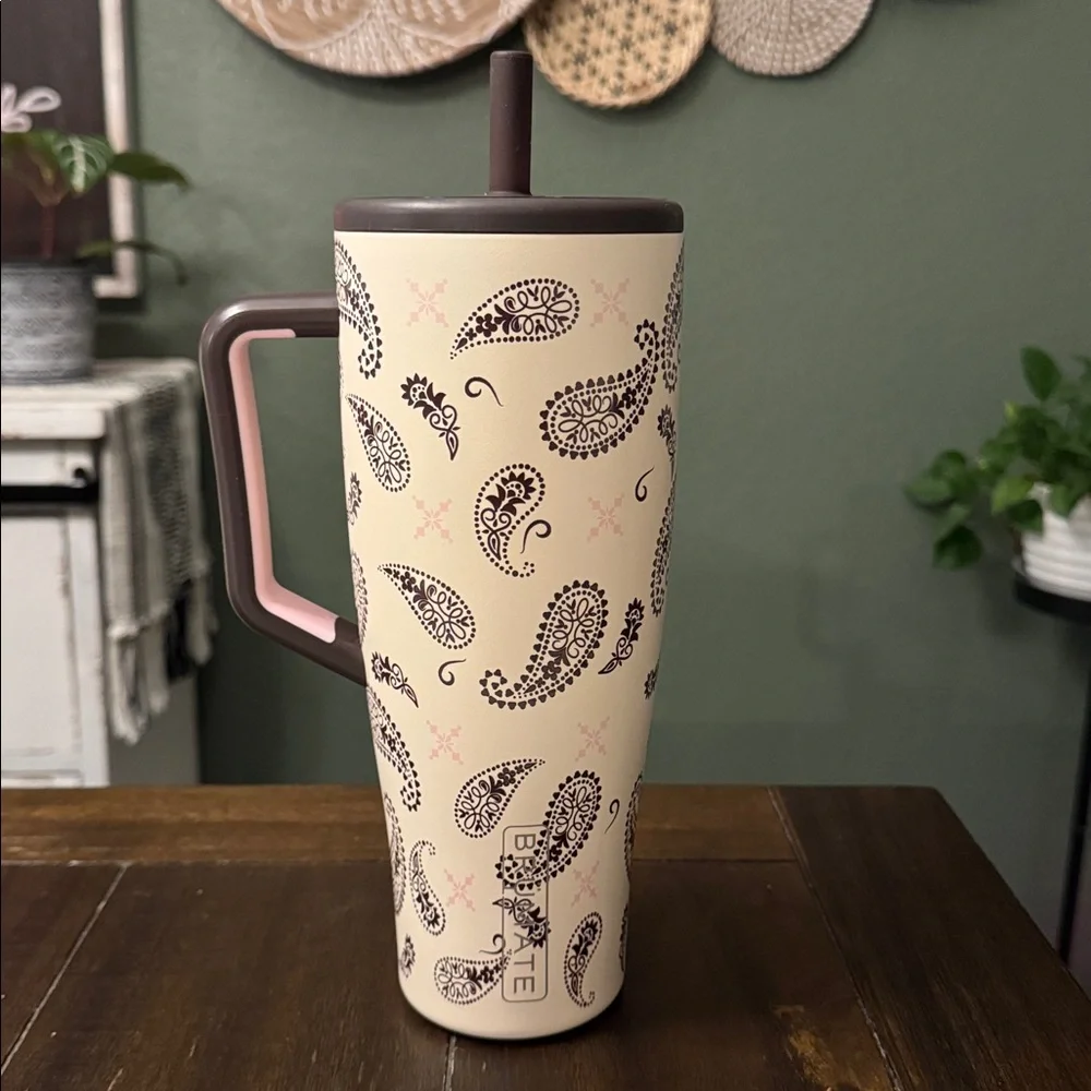 BruMate Era 40oz Tumbler in Paisley Pink! New! Limited Edition!